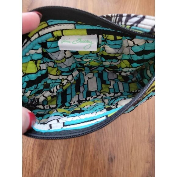 Vera Bradley Purse - Picture 2 of 7